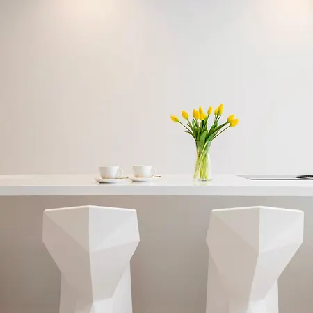 Enjoyer - Seafront With Private Heated Pool And Terrace سبليت