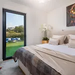 Enjoyer - Seafront With Private Heated Pool And Terrace 别墅 *