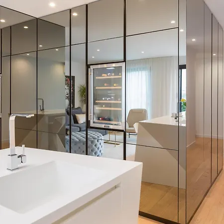 Enjoyer - Seafront With Private Heated Pool And Terrace Βίλα