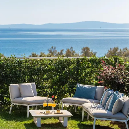 Enjoyer - Seafront With Private Heated Pool And Terrace Βίλα Σπλιτ