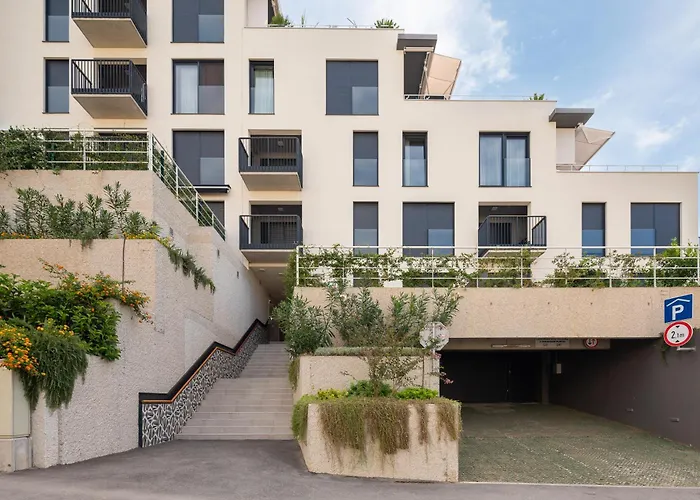 Enjoyer - Seafront With Private Heated Pool And Terrace 别墅 斯普利特