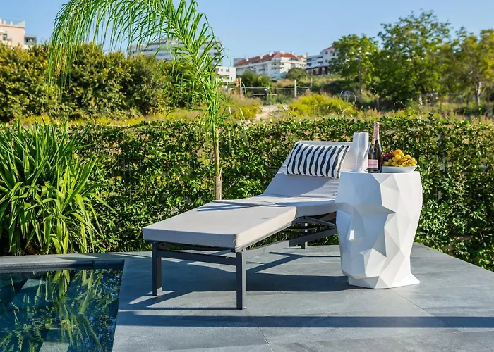 别墅 Enjoyer - Seafront With Private Heated Pool And Terrace 斯普利特