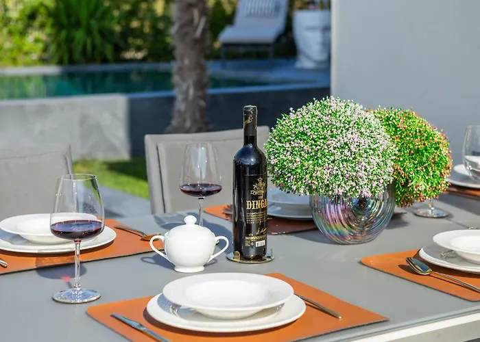 Enjoyer - Seafront With Private Heated Pool And Terrace *